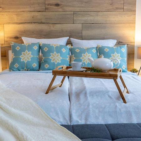 Design Apartment- 24H Self-Check-In - Bis 4 Pers - Parkplatz - Wifi - Balkon -Terrasse - In Direkter Weihernaehe - Radwege Schiffweiler 외부 사진