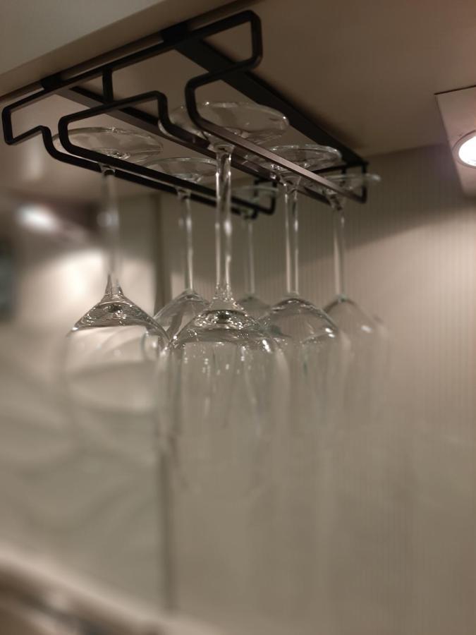 Design Apartment- 24H Self-Check-In - Bis 4 Pers - Parkplatz - Wifi - Balkon -Terrasse - In Direkter Weihernaehe - Radwege Schiffweiler 외부 사진