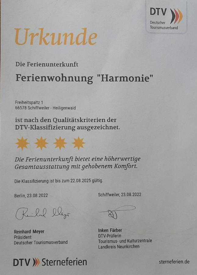 Design Apartment- 24H Self-Check-In - Bis 4 Pers - Parkplatz - Wifi - Balkon -Terrasse - In Direkter Weihernaehe - Radwege Schiffweiler 외부 사진
